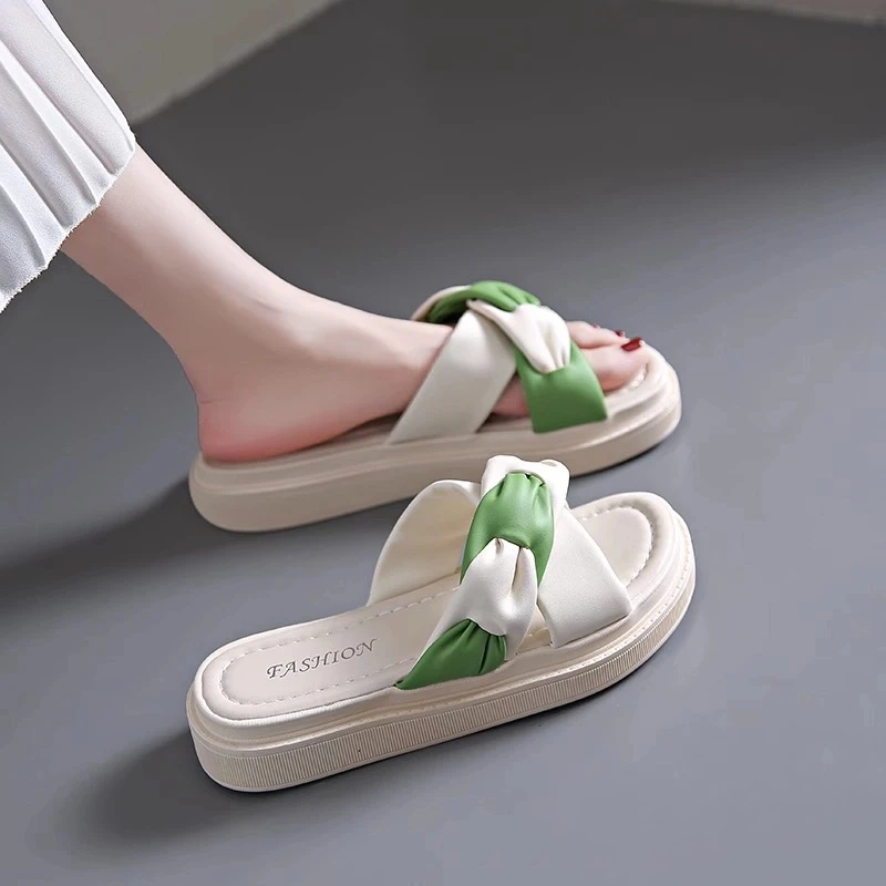 2外贸2025爆款软底拖鞋女夏外穿新款百搭凉鞋懒人防滑一字凉拖