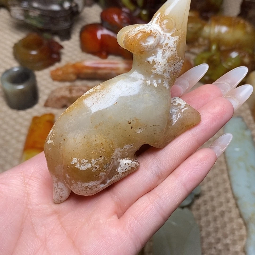 未镶嵌蛇纹石玉颈饰