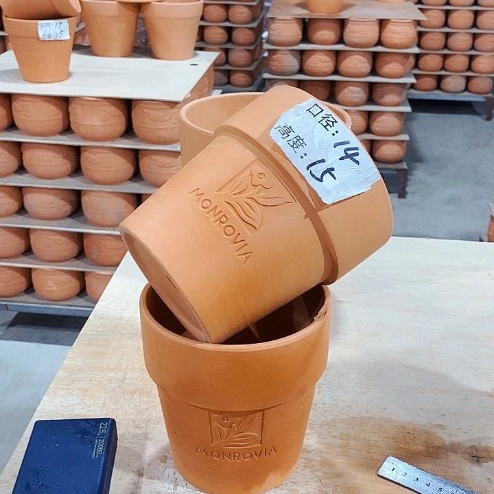 红陶10-14×15两个