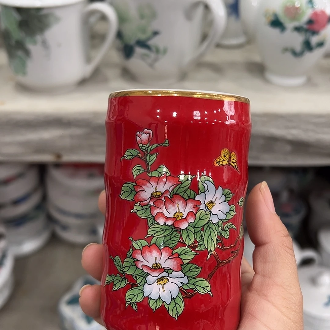 醴陵高温瓷笔筒8厘米高