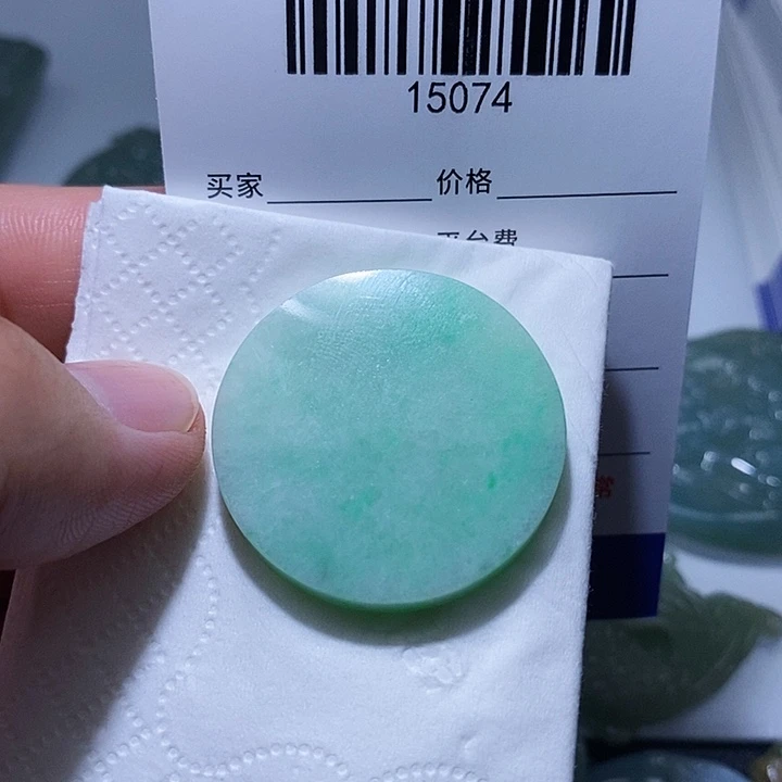 翡翠未镶嵌颈饰天光墟翡翠市场现金代购
