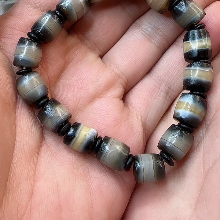 玛瑙/玉髓颈饰未镶嵌清*