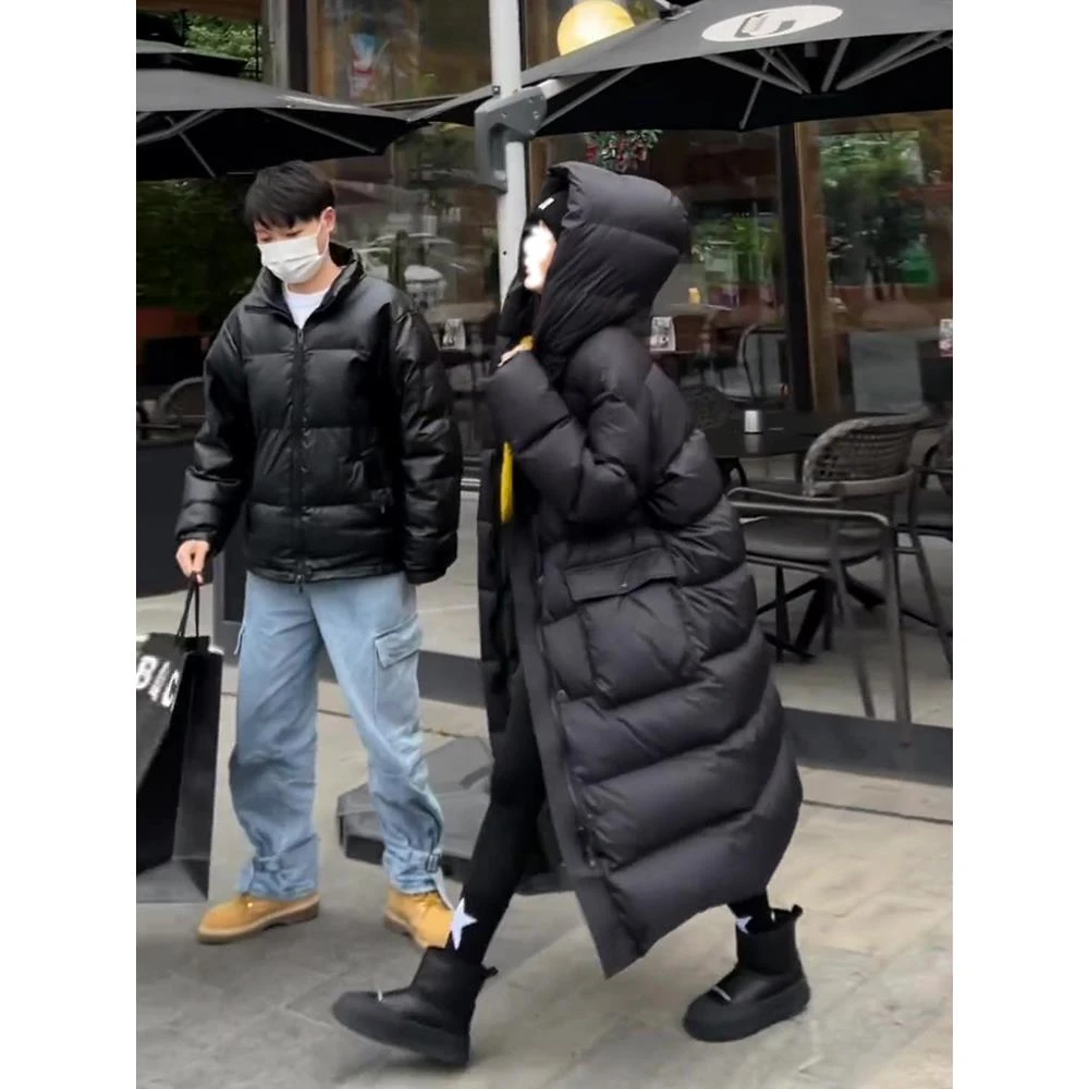 VOCKOO官方白绒连帽宽松过膝长款羽绒服女2025年冬季新款撞色加