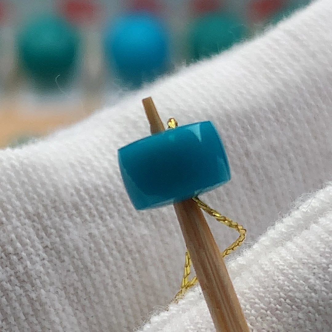 绿松石未镶嵌珠宝奇石6