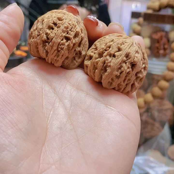 【闪购商品】文玩核桃把件37秘闻油