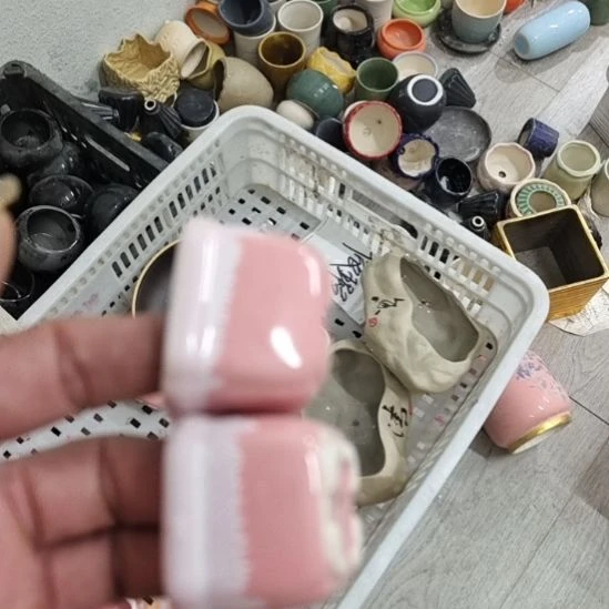 微瑕陶瓷盆满12包邮