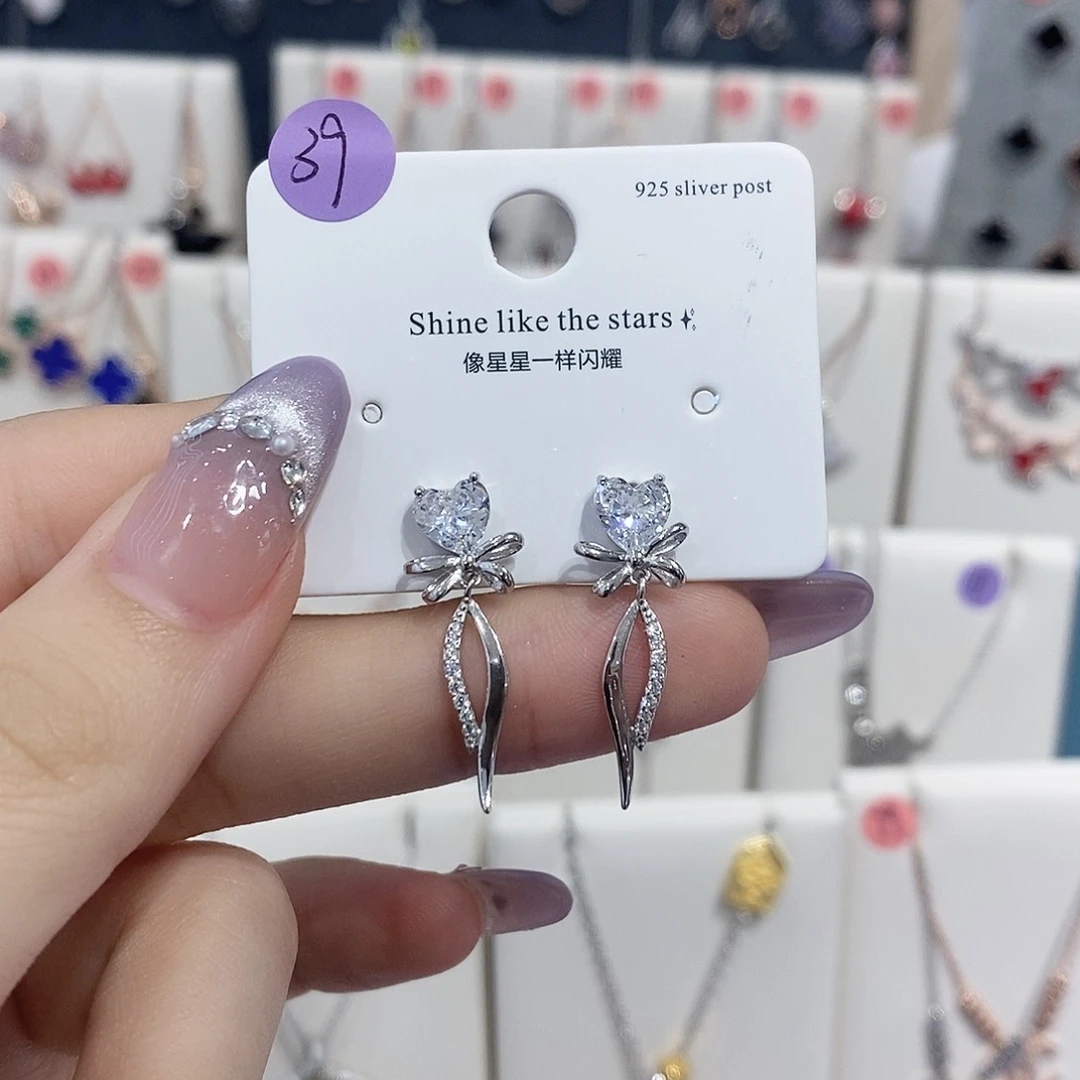 合成立方氧化锆925银