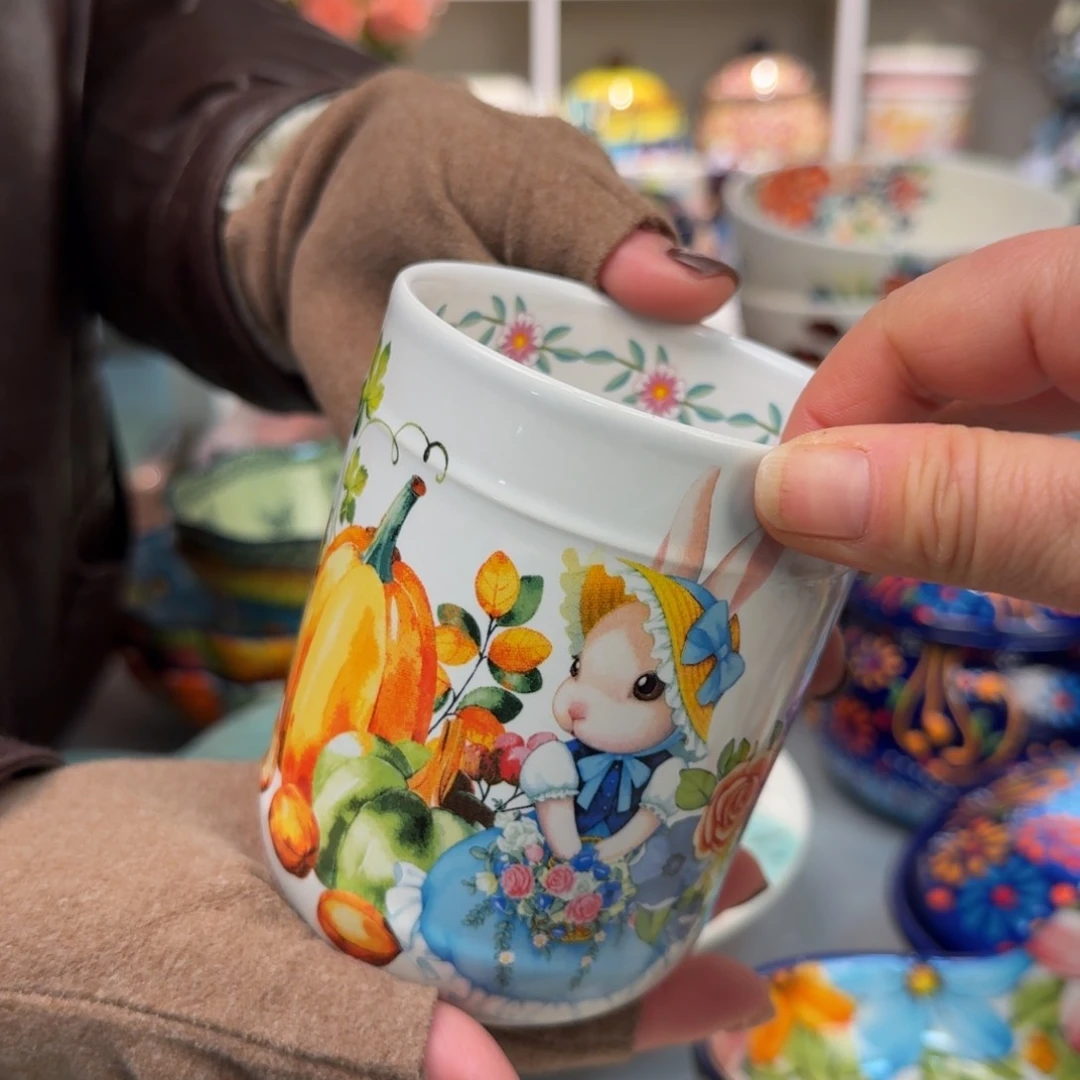 瓷400毫升南瓜兔手握杯一只
