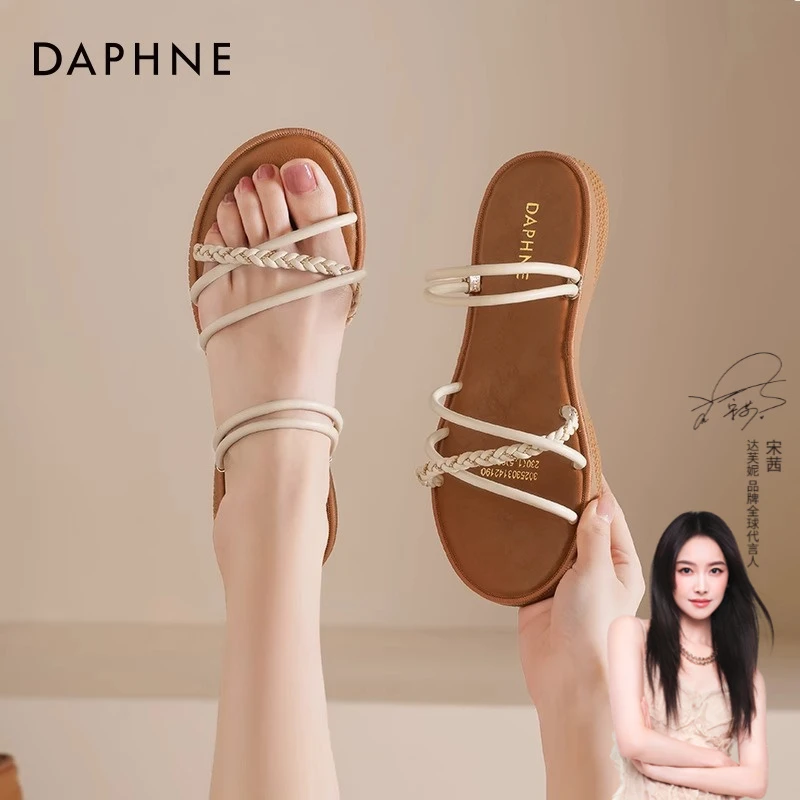 达芙妮平底凉鞋女2025新款夏季外穿罗马凉鞋配裙子软底沙滩凉拖鞋