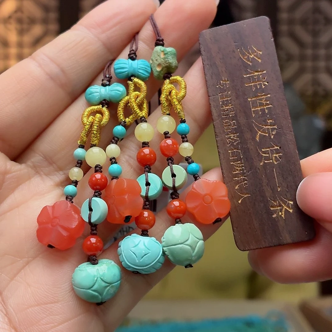 未镶嵌绿松石珠宝奇石