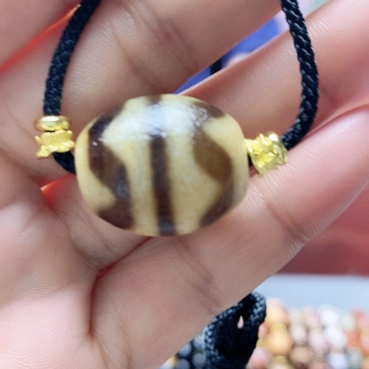 玛瑙/玉髓合金颈饰