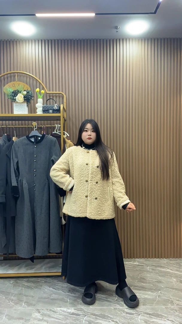 （莉莉家）胖mm秋冬款韩版大码双排扣设计师系列加厚毛绒外套