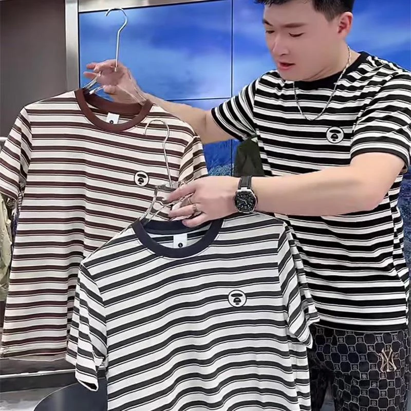 男装夏季男士新款潮流潮牌时尚黑白条纹简约短袖圆领休闲洋气百