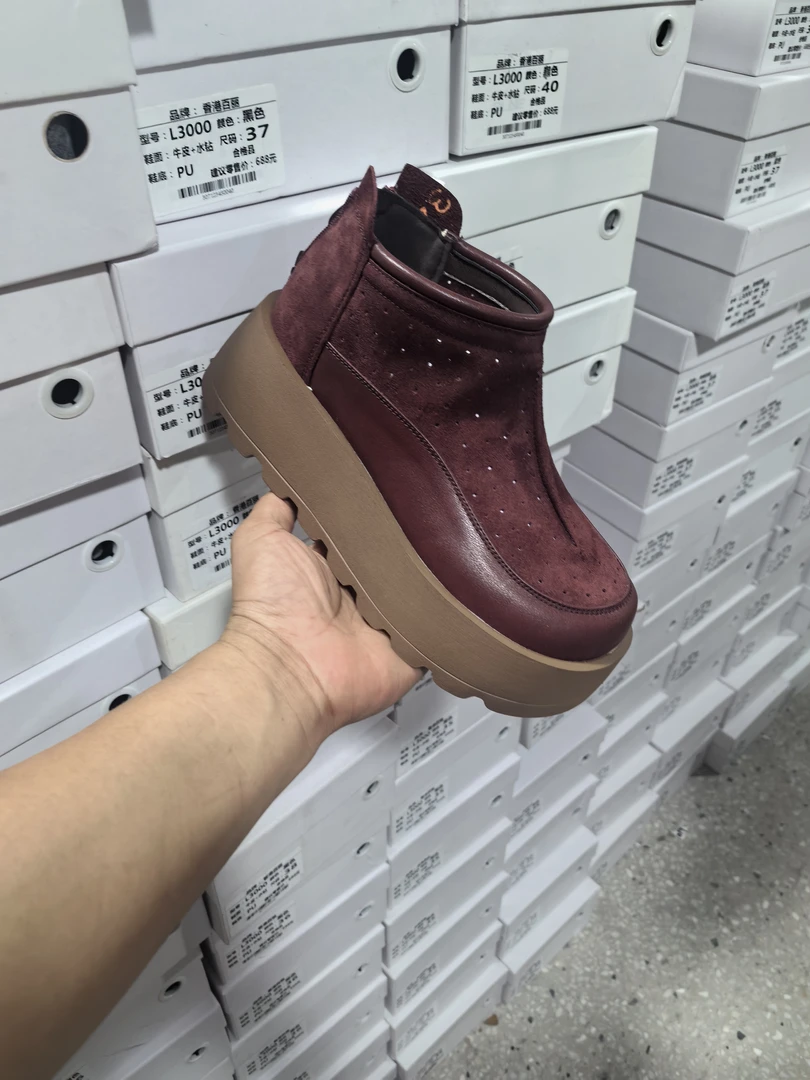 19698新款厚底百搭真皮博肯洞洞鞋