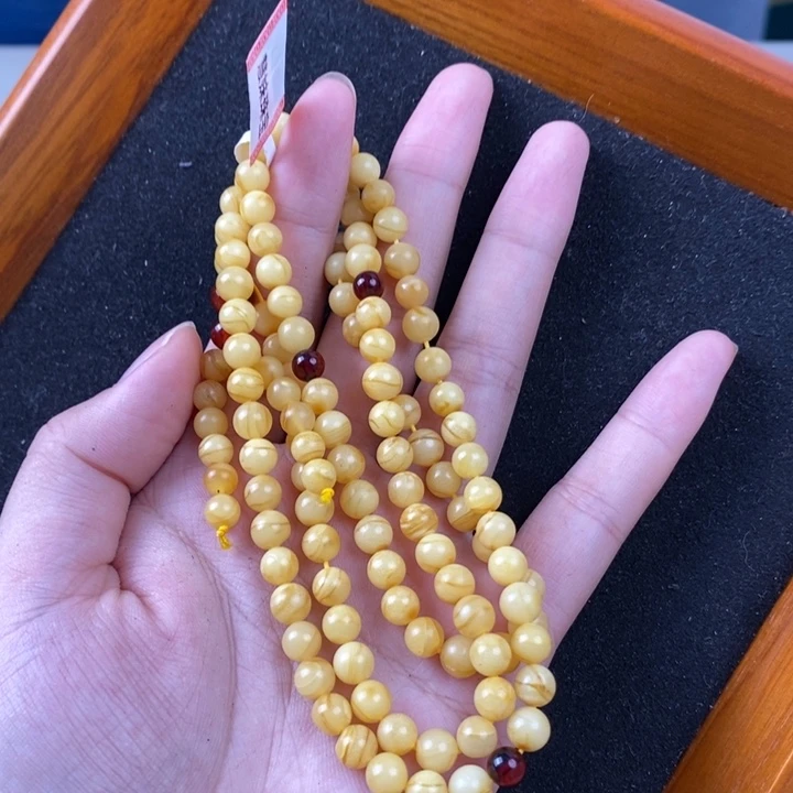 未镶嵌蜜蜡珠宝奇石