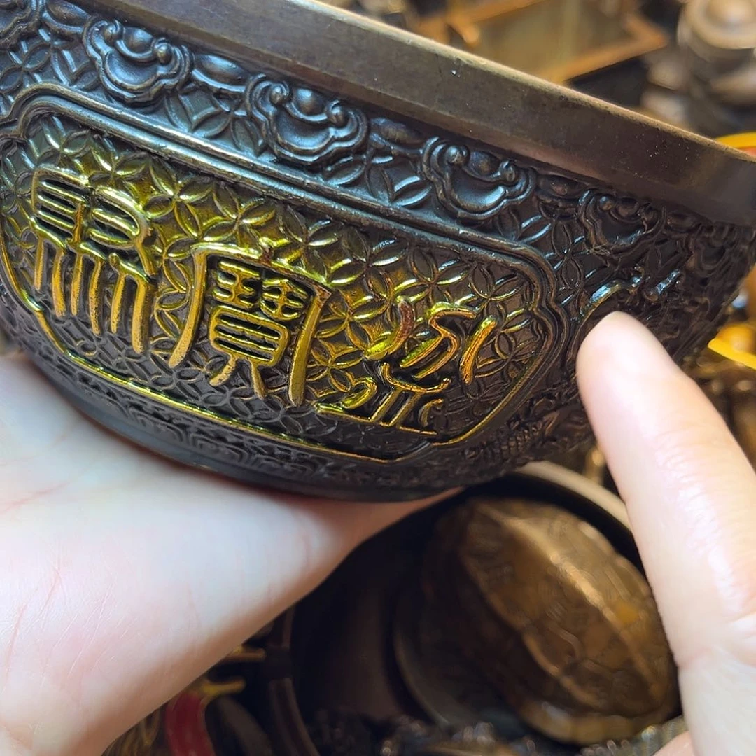 精美铜器工艺品等