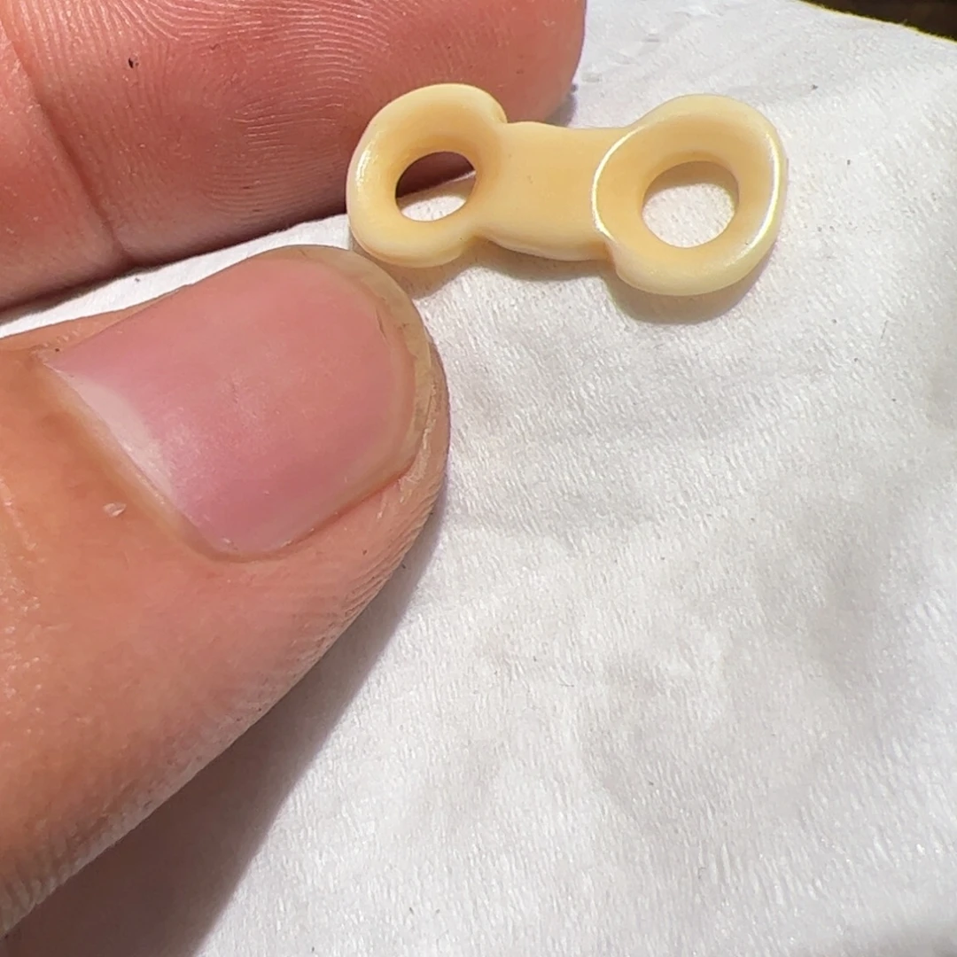 玻璃颈饰你在一起吗