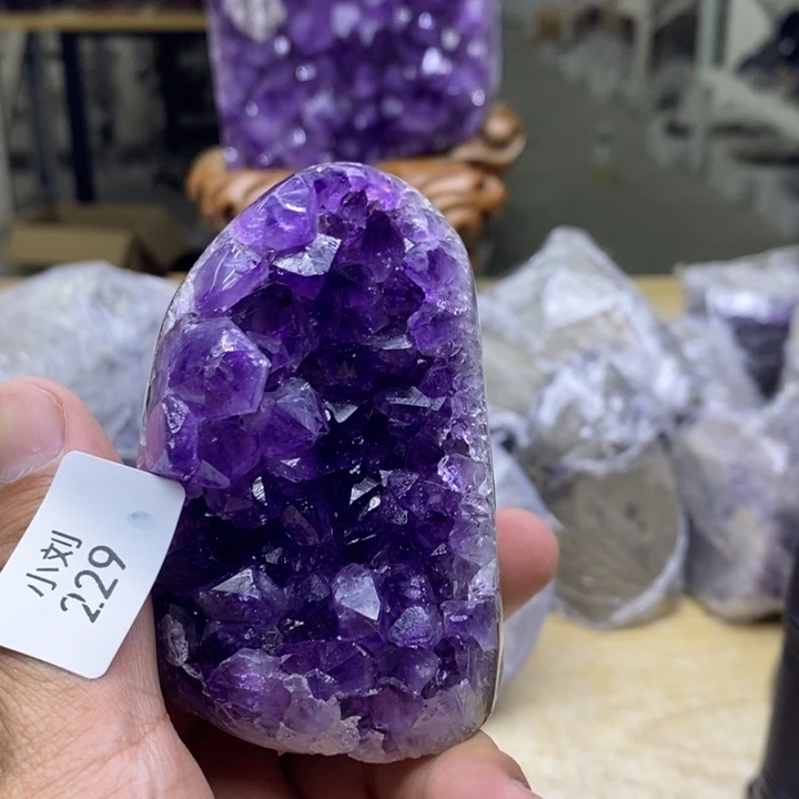 未镶嵌紫晶大型摆件（非配饰）