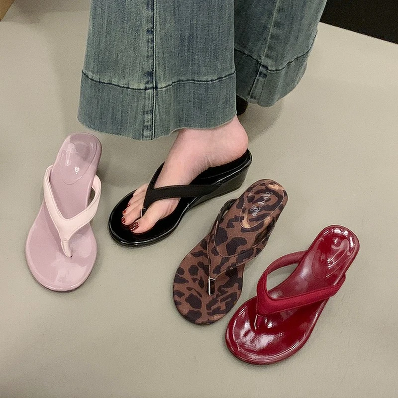 仙女风~5.5cm厚底坡跟人字拖鞋女夏季外穿凉鞋沙滩矮子乐百搭凉拖