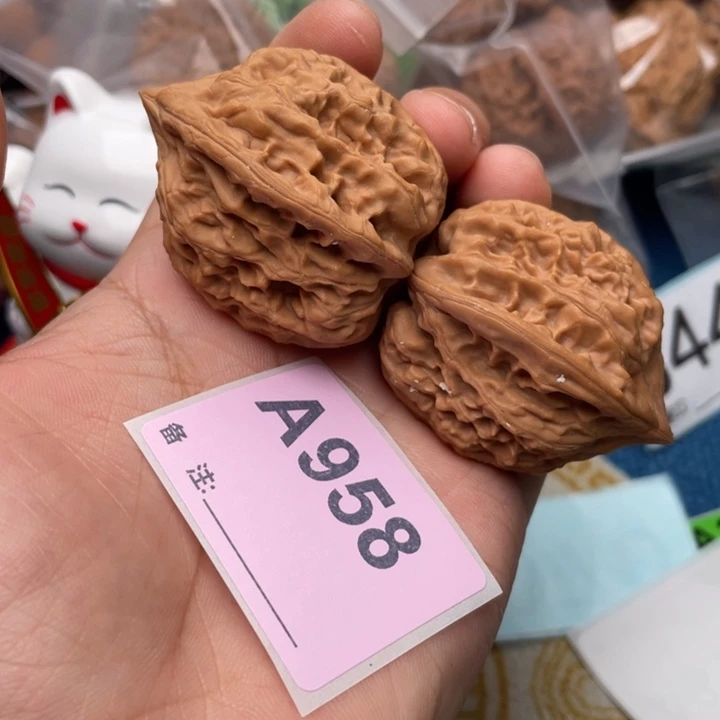 文玩核桃把件核桃