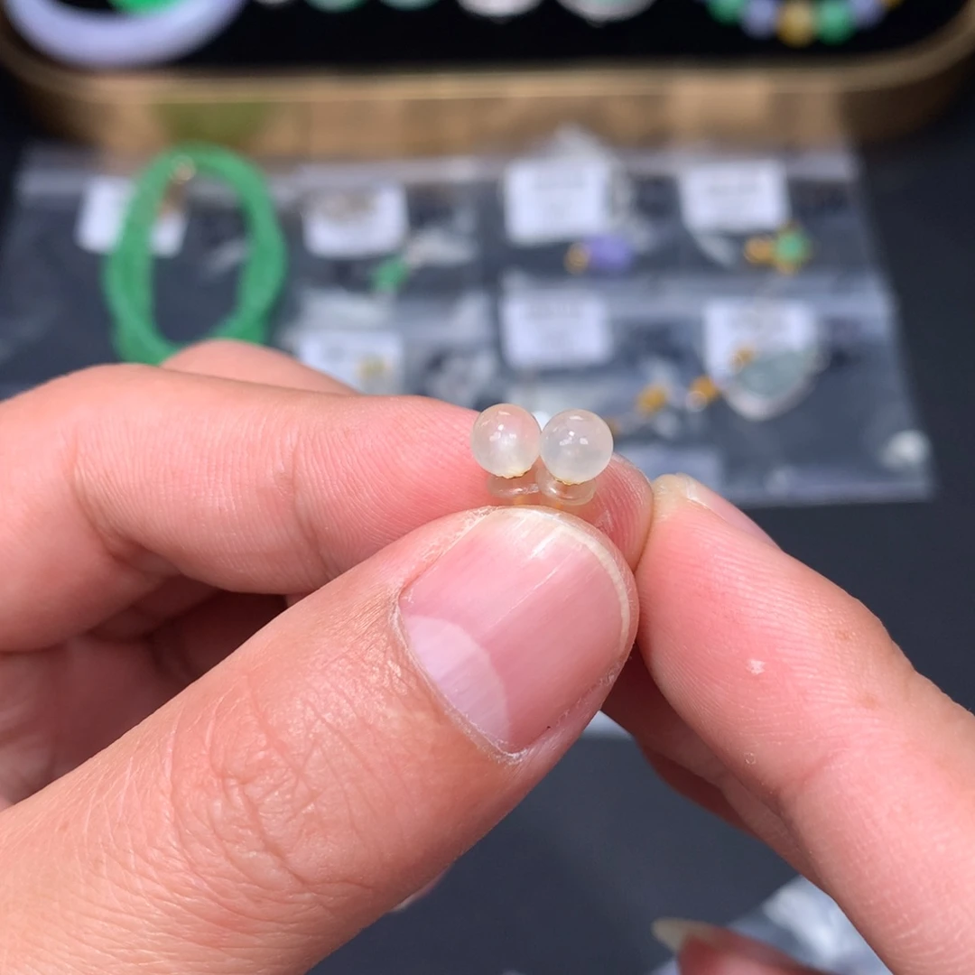 翡翠18K金镶嵌颈饰48小时鉴赏期，退货不扣服务费