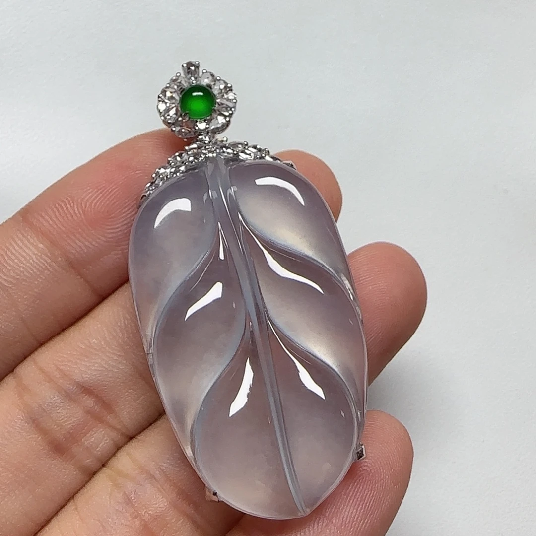 吊坠(不含链)18K金镶嵌翡翠叶子
