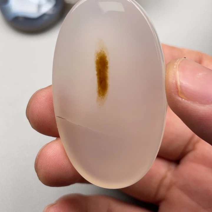 玛瑙/玉髓颈饰未镶嵌花****i