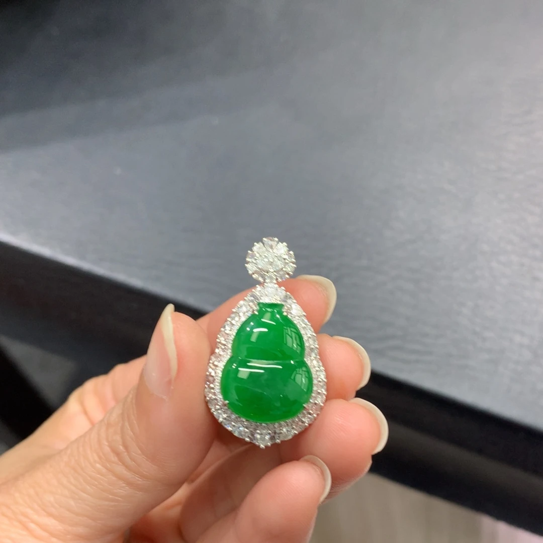 翡翠18K金镶嵌吊坠(不含链)