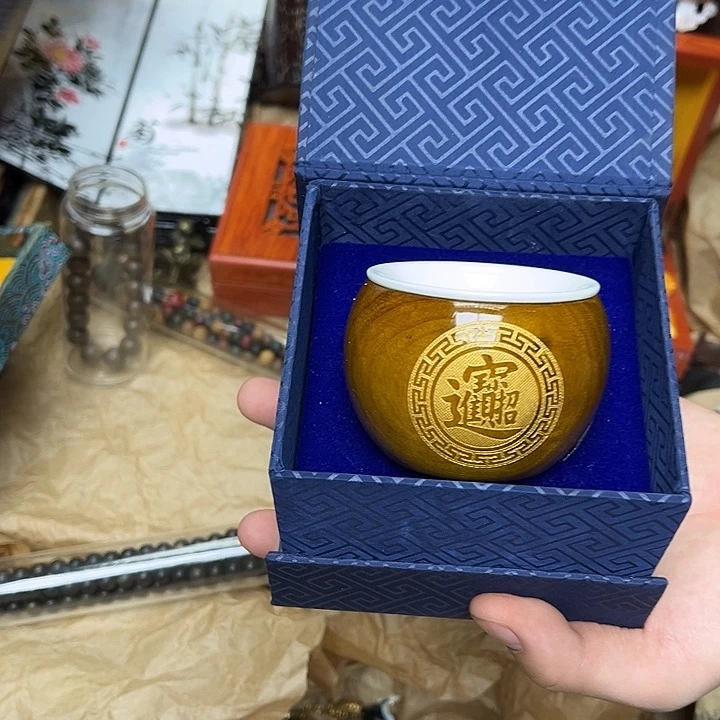 大叶紫檀（黑酸枝木类）