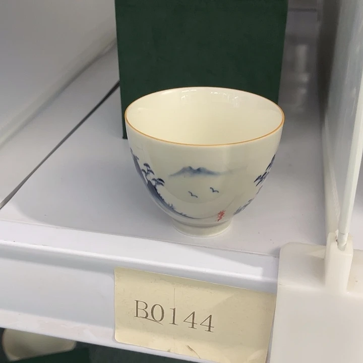 福利待遇多多哦哦哦哦