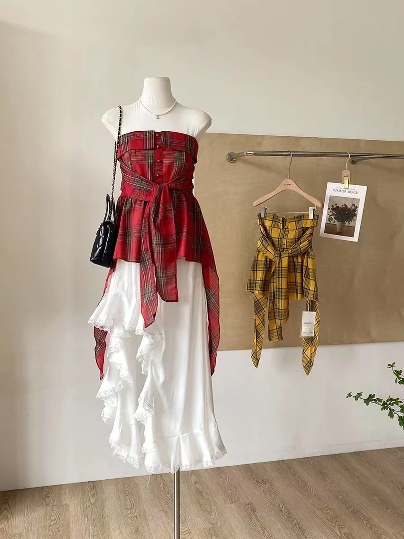 C28-4两色“纽扣格纹”吊带上衣（1233）