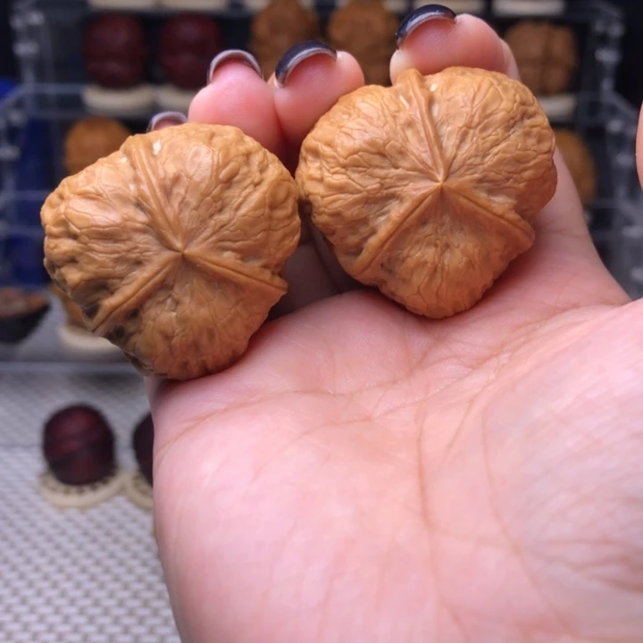 文玩核桃把件35号三星抱月35尺
