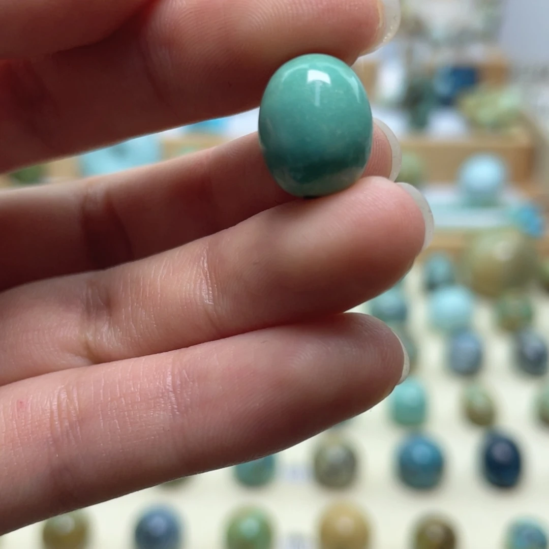 绿松石未镶嵌绿松石