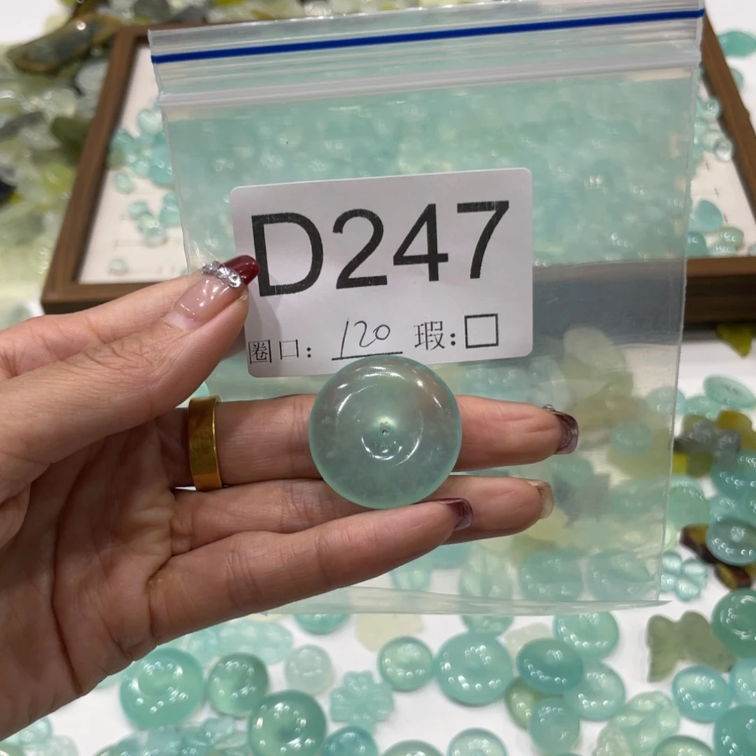 未镶嵌蛇纹石玉手镯可**乐