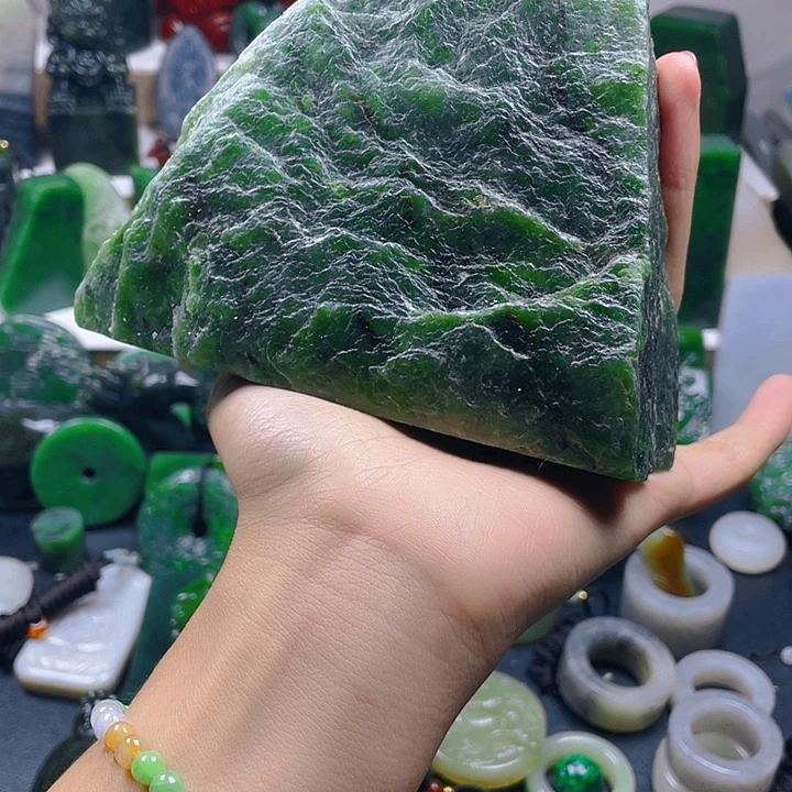 和田玉未镶嵌挂件