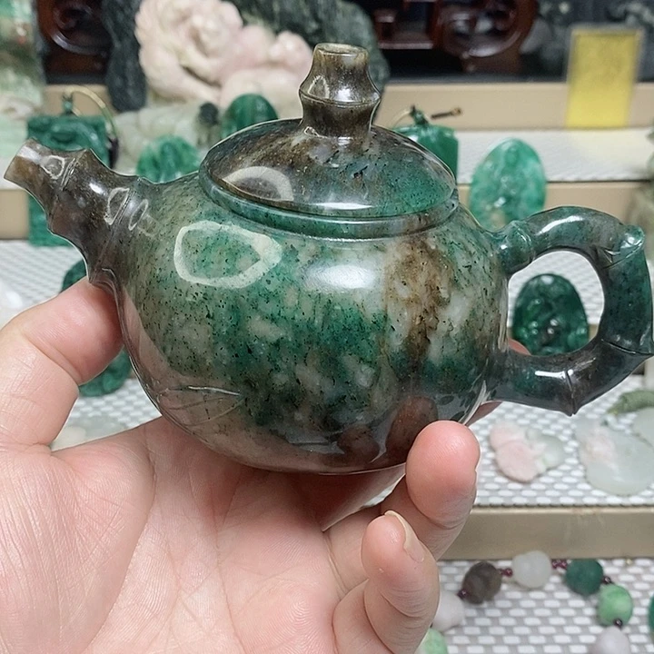 未镶嵌独山玉颈饰