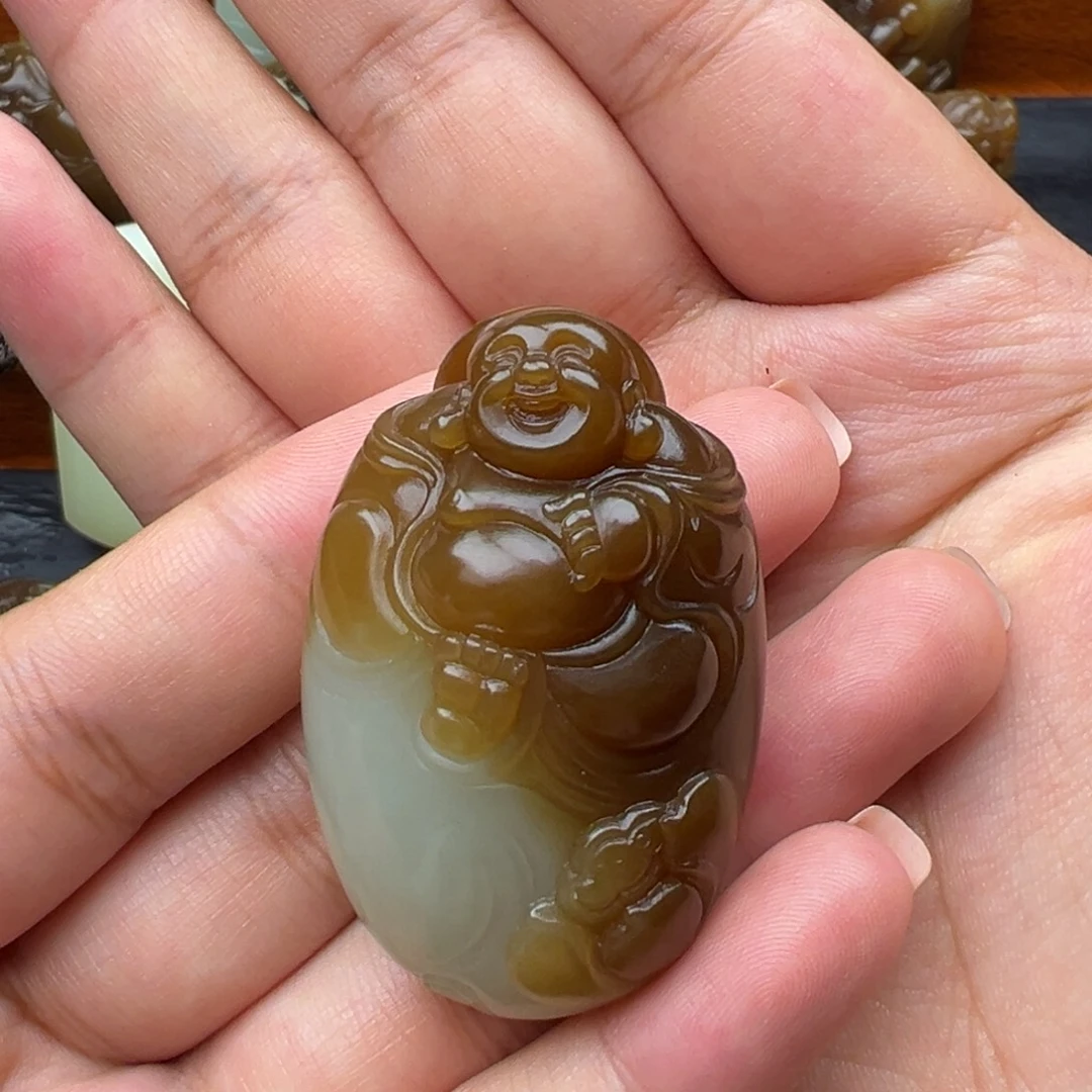 有***有和田玉未镶嵌颈饰