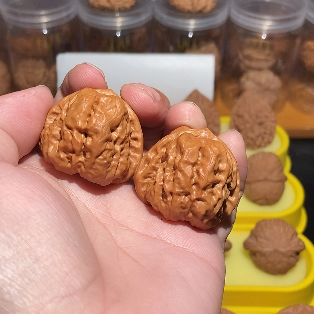文玩核桃吊坠三角蛙