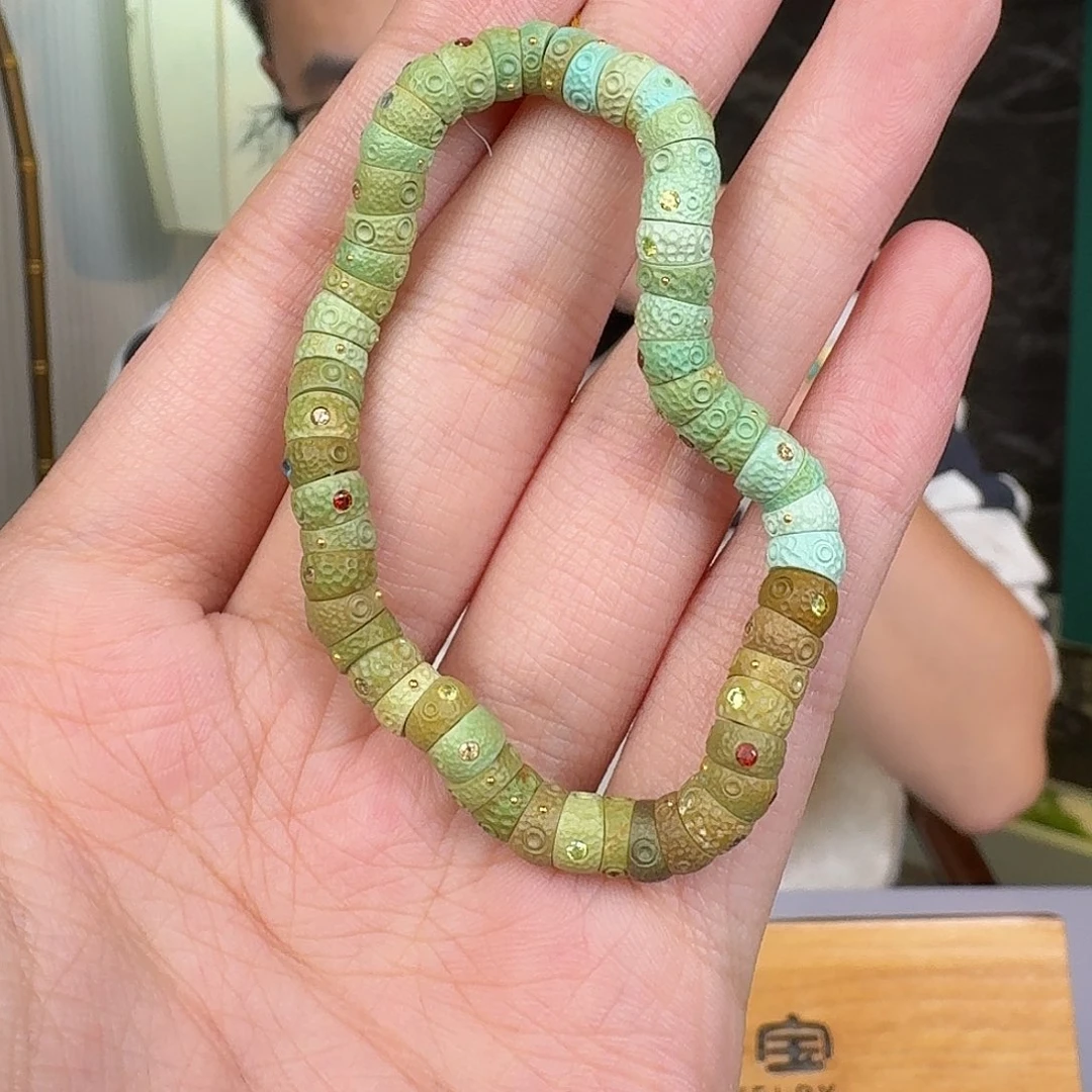 断***离绿松石未镶嵌珠宝奇石