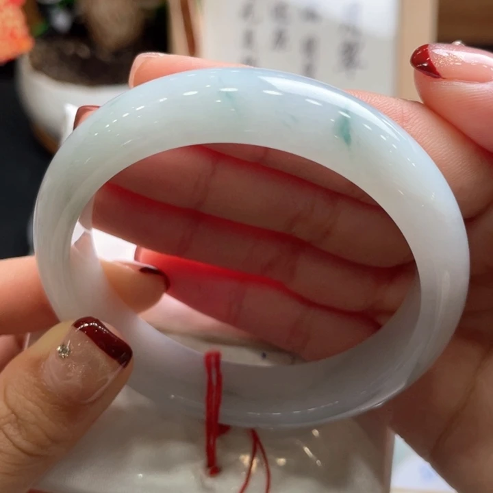翡翠手镯未镶嵌翡翠手镯2号