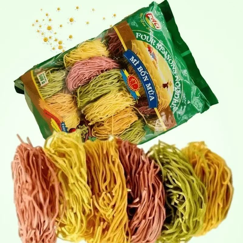 越南进口五ERCI蔬菜面条儿童宝宝辅食方便面红萝卜西红柿非油炸