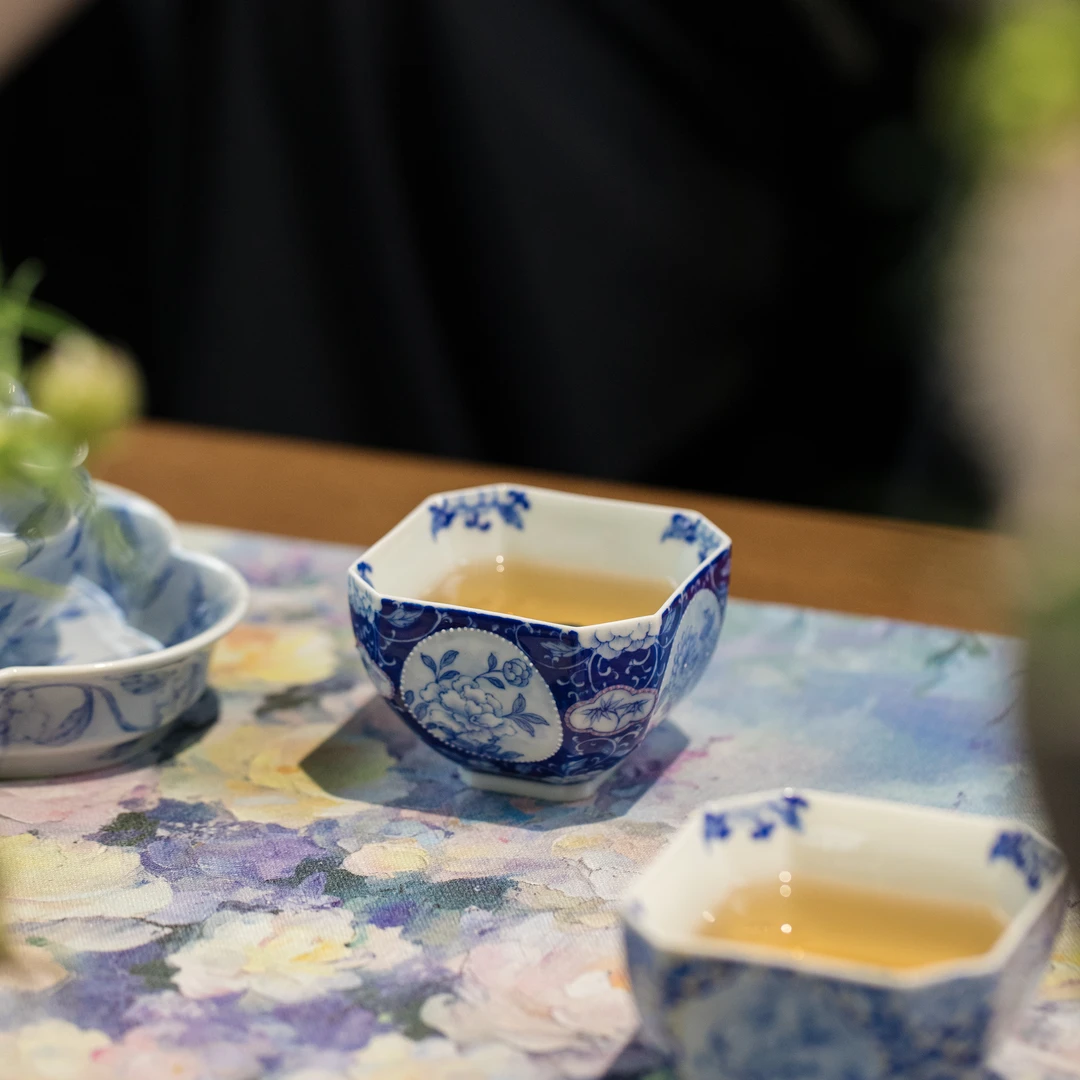 QQX0053 青樵轩-四季良辰开窗八方杯