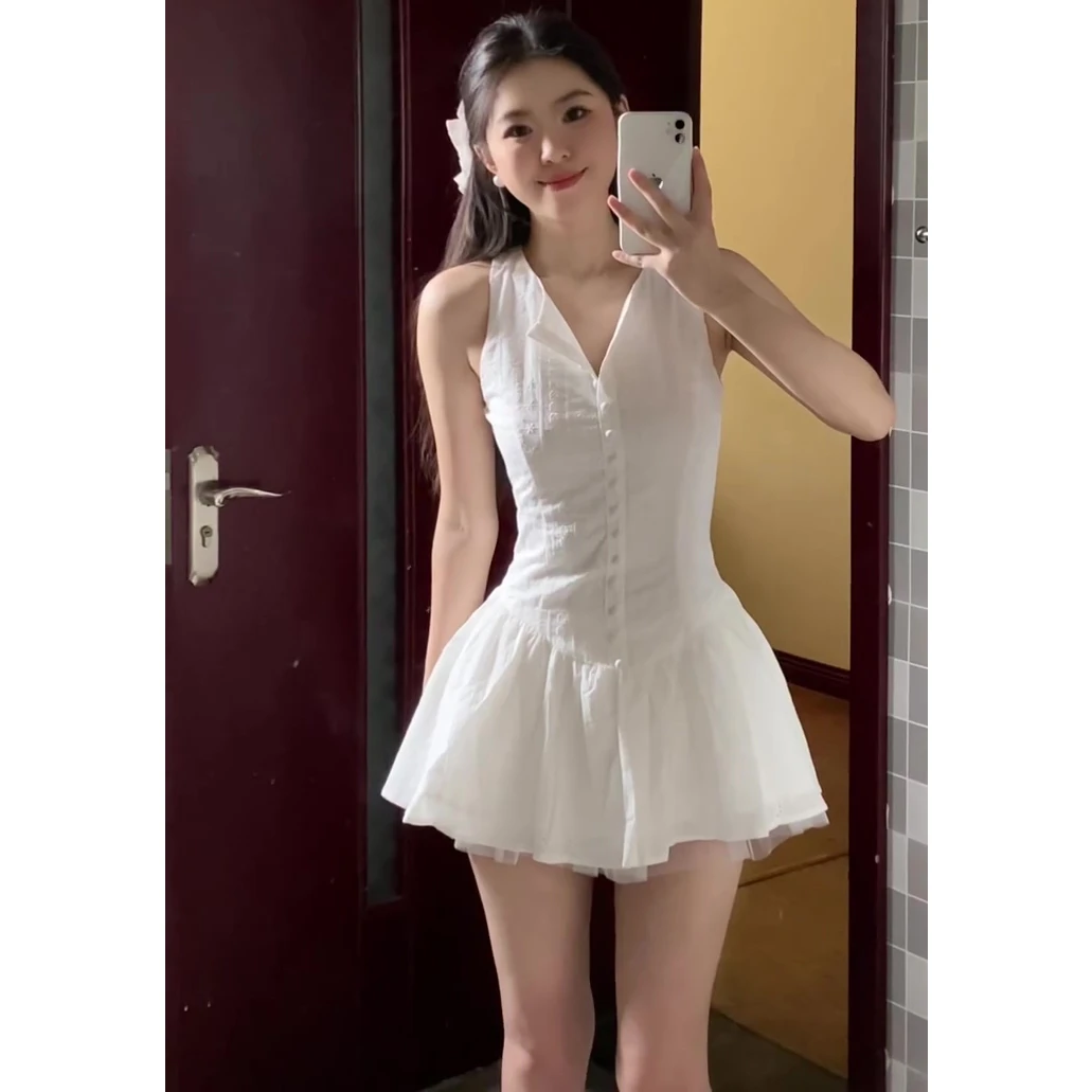 法式温柔风清纯初恋白色连衣裙女夏季纯欲辣妹修身显瘦a字短裙子