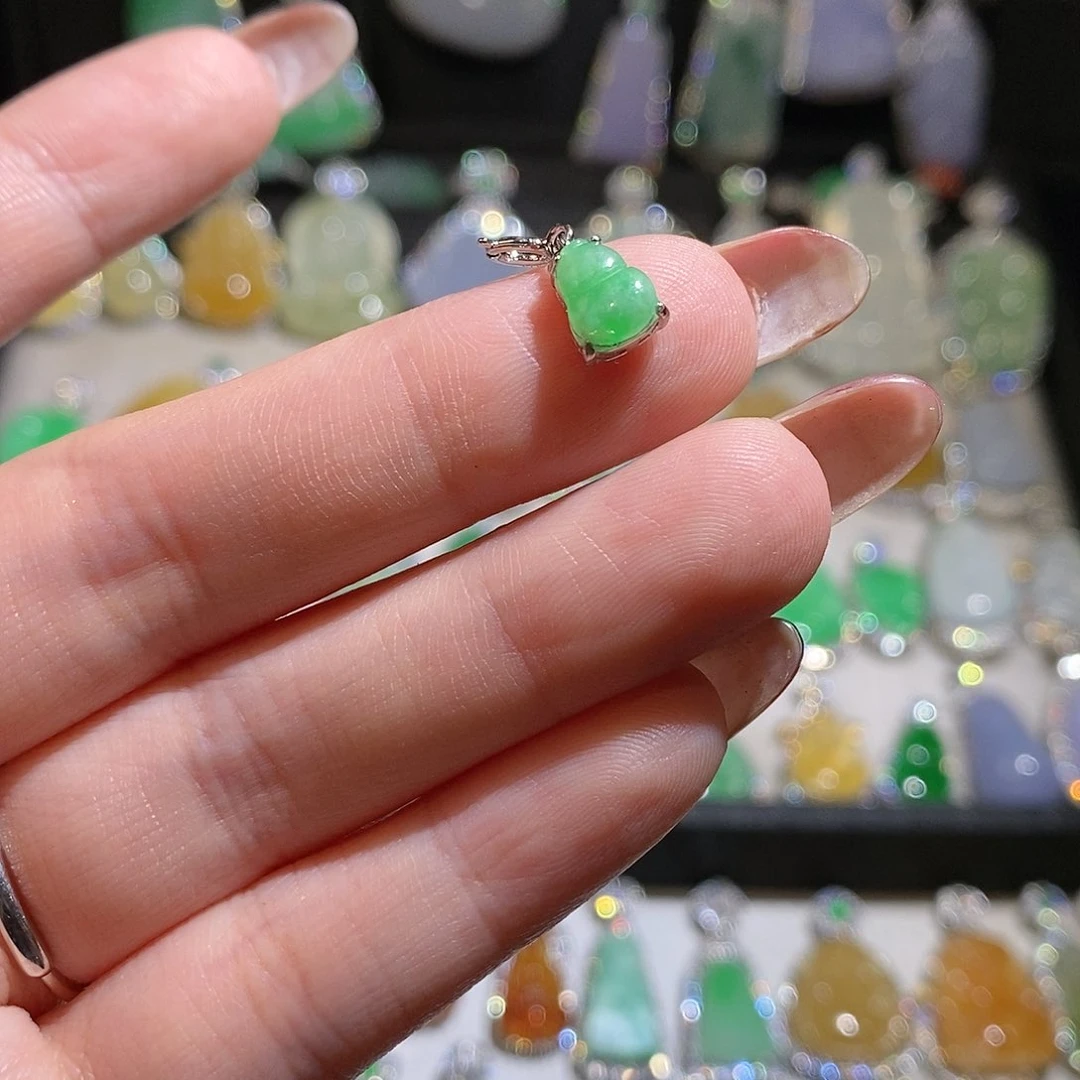 翡翠银S925镶嵌颈饰天然翡翠