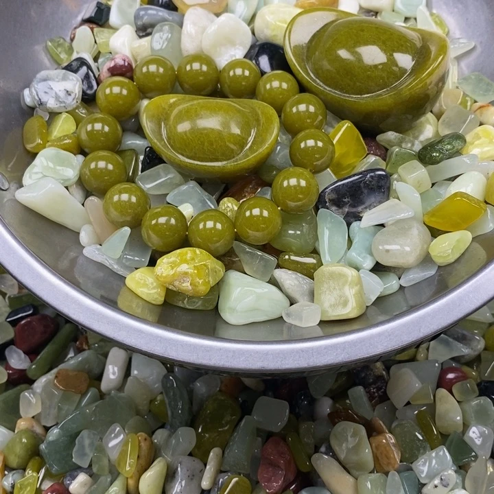 蛇纹石玉未镶嵌鱼缸石