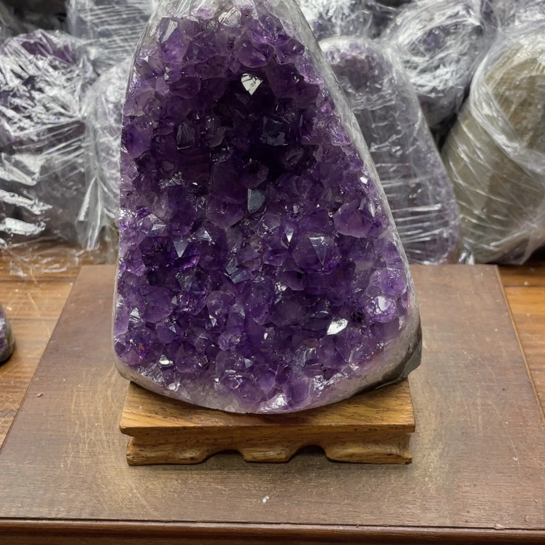 水晶大型摆件（非配饰）未镶嵌