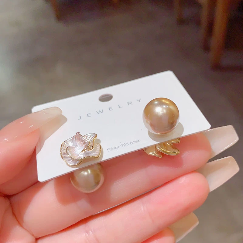 铜合金耳饰 时尚花瓣几何耳钉设计感个性甜美耳环网红百搭耳饰