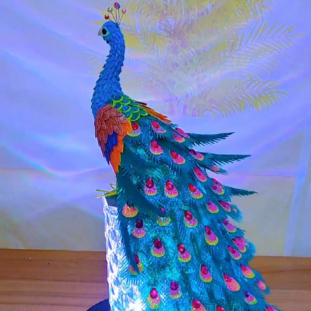 新款亮彩拖尾孔雀手工摆件家居客厅电视柜酒柜卧室装饰创意礼品