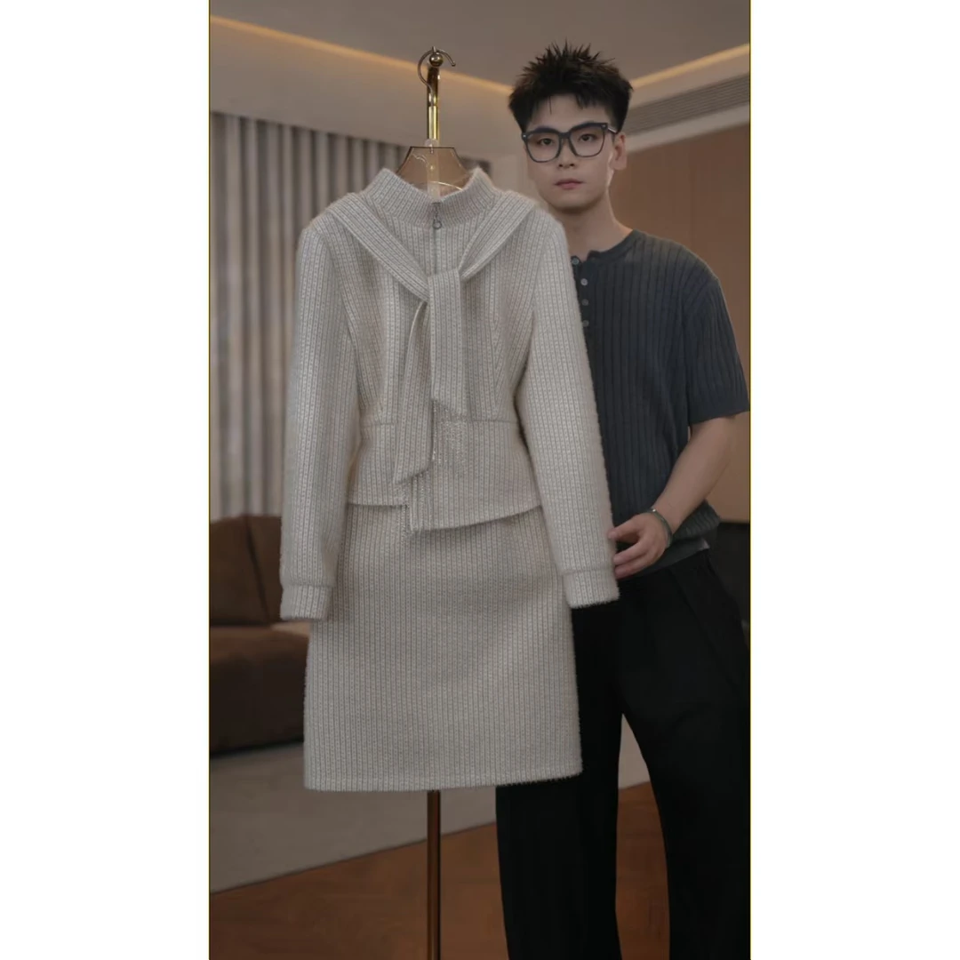 【新品上新】2347品牌女装高贵气质中长款长袖连衣裙