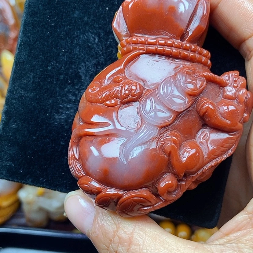 【闪购商品】石英质玉（黄龙玉）未镶嵌颈饰